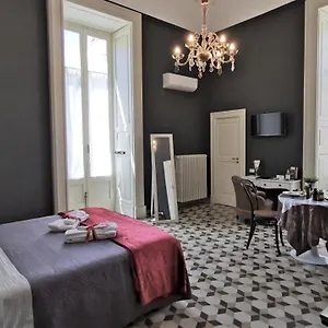 Chez Moi Charme Couette-café Lecce